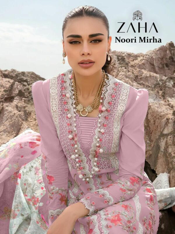 ZAHA NOORI MIRHA COTTON PAKISTANI SALWAR KAMEEZ DISTRIBUTOR IN SURAT 1.jpg