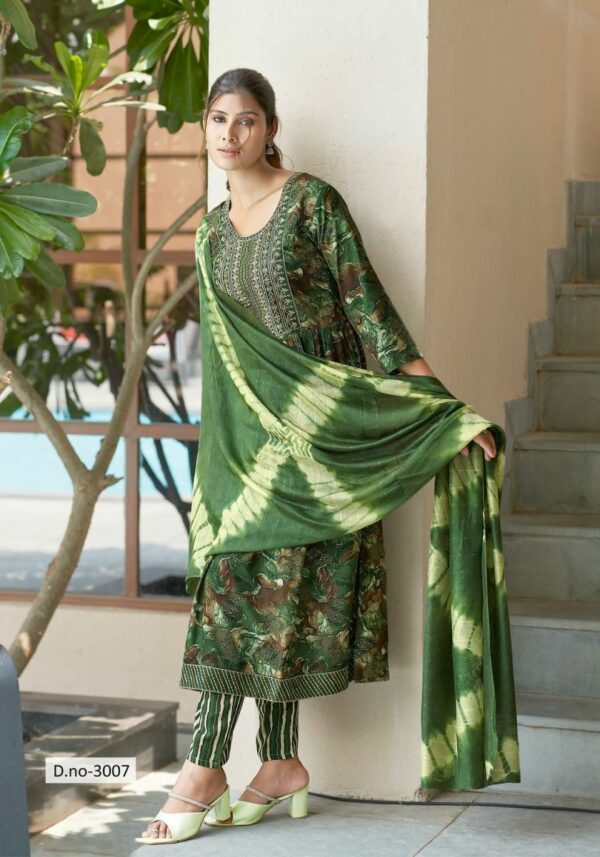 thumbs MYSTIC9 SIMRAN VOL 3 READYMADE RAYON NYRA CUT KURTI WHOLESALER IN SURAT 12.jpg