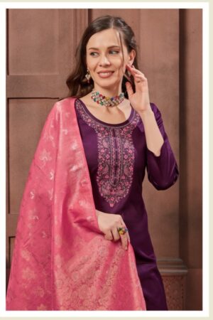 PANCH RATNA KAHANI SILK EMBROIDERY SALWAR KAMEEZ WHOLESALER IN SURAT 6.jpg