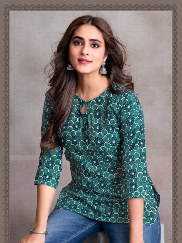 thumbs IMPERIA NAVJIVAN VOL 2 COTTON SHORT KURTIS CATALOGUE SUPPLIER IN SURAT 2.jpg