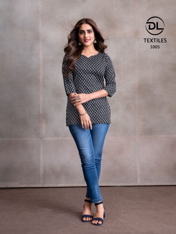 thumbs IMPERIA NAVJIVAN VOL 2 COTTON SHORT KURTIS CATALOGUE SUPPLIER IN SURAT 5.jpg