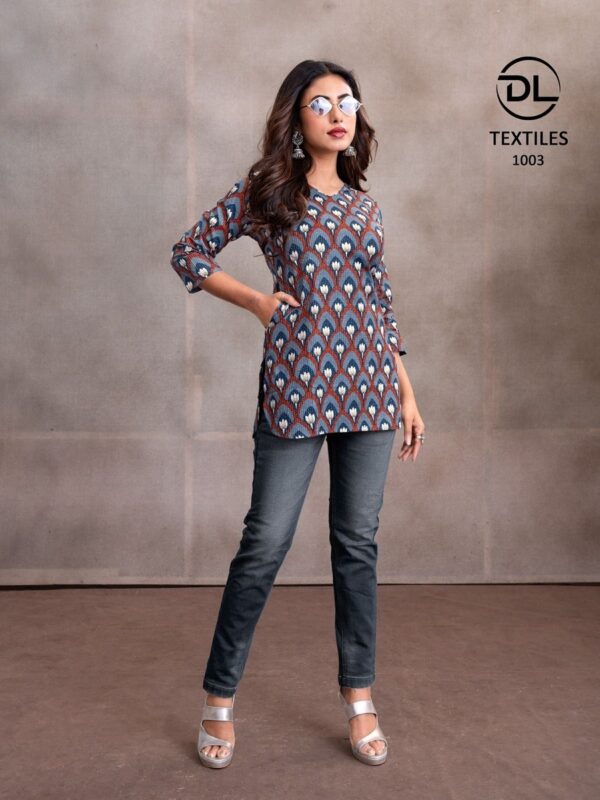 thumbs IMPERIA NAVJIVAN VOL 2 COTTON SHORT KURTIS CATALOGUE SUPPLIER IN SURAT 7.jpg
