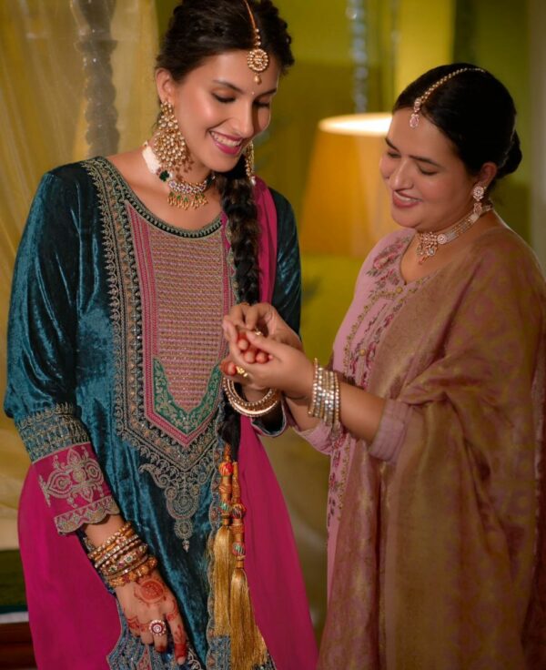 thumbs IBIZA LIFESTYLE KUCH KHAAS VOL 11 VELVET SALWAR SUIT SUPPLIER IN SURAT 6.jpg