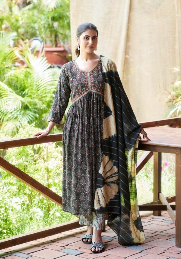 thumbs MYSTIC 9 POOJA VOL 7 RAYON READYMADE KURTI WHOLESALER IN SURAT 12.jpg