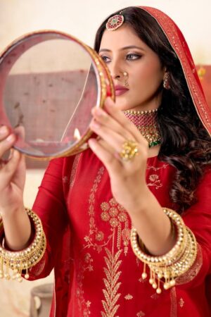 NAARI KARWA SPECIAL MUSLIN DESIGNER SUITS SUPPLIER IN SURAT 4.jpg
