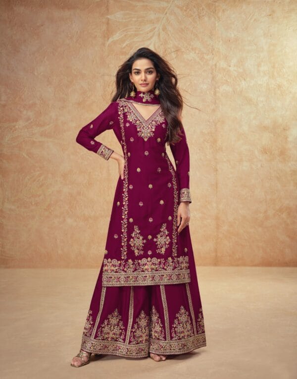 AASHIRWAD CREATION GUZARISH PARTY WEAR SALWAR SUIT AT REHMAT BOUTIQUE SURAT (10)