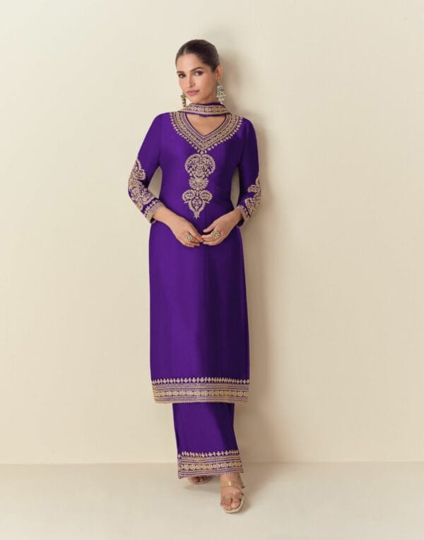 AASHIRWAD CREATION ROMA CHINNON SILK SUITS CATALOG 7.jpg