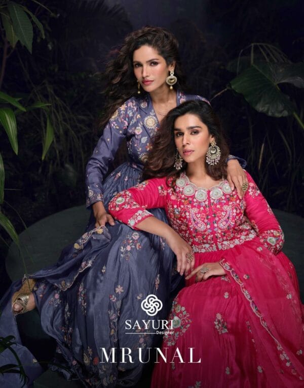 SAYURI DESIGNER MRUNAL FABULOUS DESGINER GOWN (2)