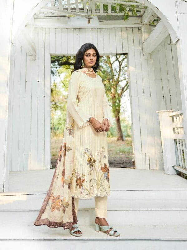 SHIVAAY BRINDA VISCOSE MUSLIN HANDWORK SUITS 6.jpg