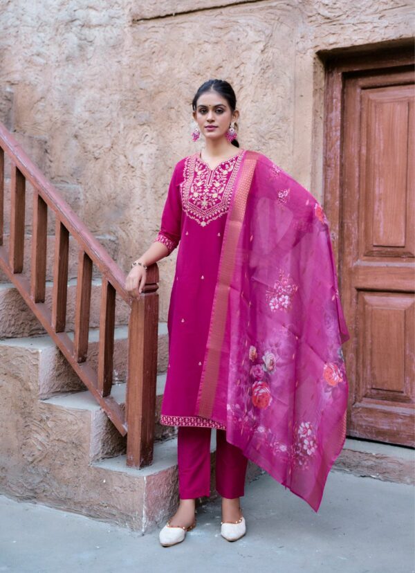 MYSTIC 9 FIZA VOL 3 SILK EMBROIDERY KURTIS SUPPLIER 3.jpg