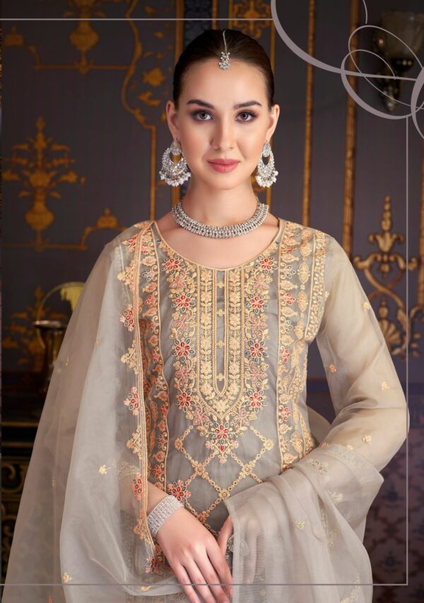 ALOK SUIT IFTAR ORGANZA EMBROIDERY SUITS SUPPLIER 2.jpg