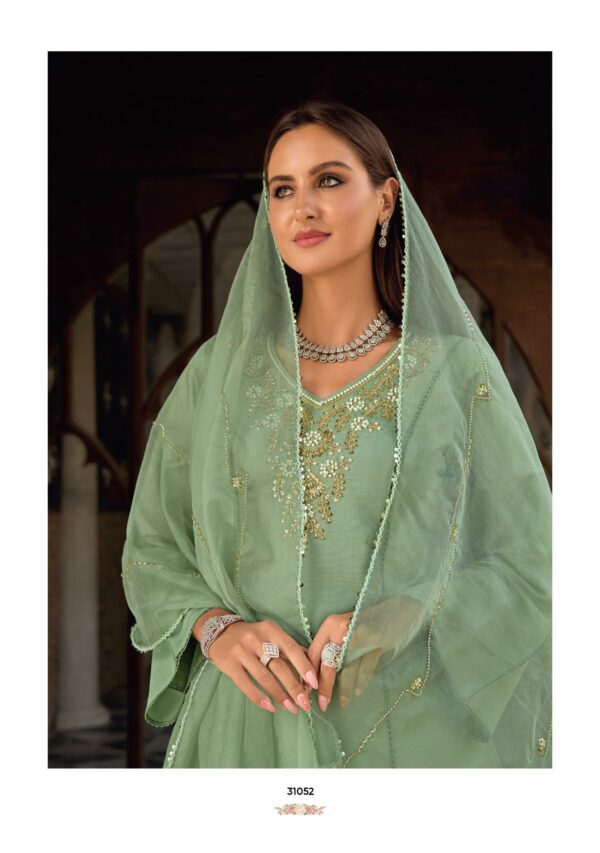 LADY LEELA RANGEEN VISCOSE SILK EMBROIDERY KURTI 5.jpg