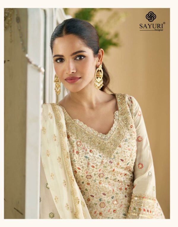 SAYURI DESIGNER MOHINI REAL GEROGETTE SUITS 1.jpg