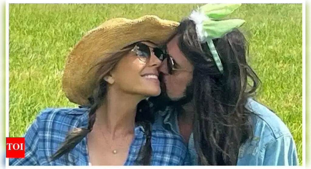 Elizabeth Hurley and Billy Ray Cyrus spark dating rumours as they KISS in romantic Easter pic | Rehmat Boutique 1745222439 photo.jpg