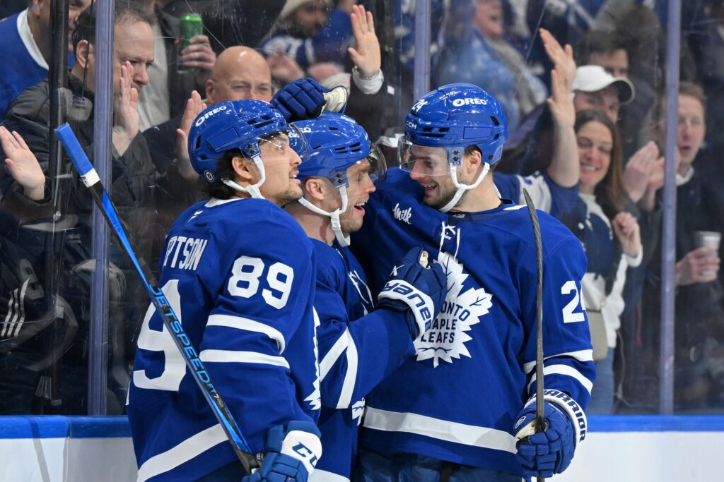Craig Berube's Comments Indicate One Maple Leafs Forward Secured His Roster Spot For Game 1 Rehmat Boutique 550311.jpg