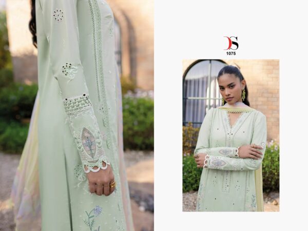 DEEPSY SUITS RANGRASIYA VOL 25 LAWN PAKISTANI SUITS 4.jpg