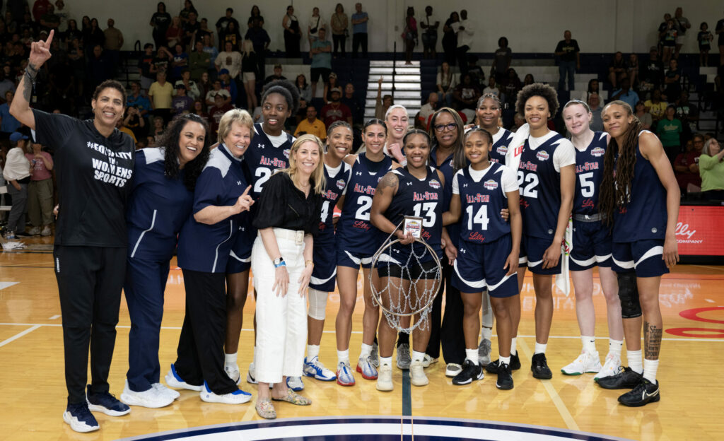 Johnson and Green show their stuff at All Star Game Rehmat Boutique DSC 4523A scaled.jpg
