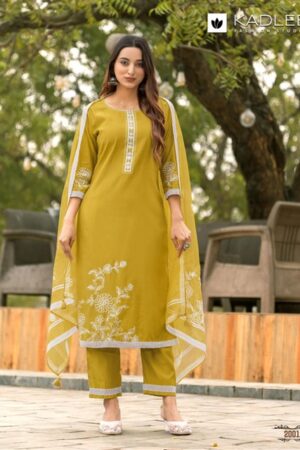 KADLEE KARWAA VISCOSE EMBROIDERY READYMADE KURTI 3.jpg