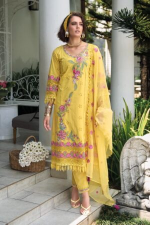 KAILEE FASHION SAFARANAMA VOL 6 PURE COTTON KURTI 3.jpg