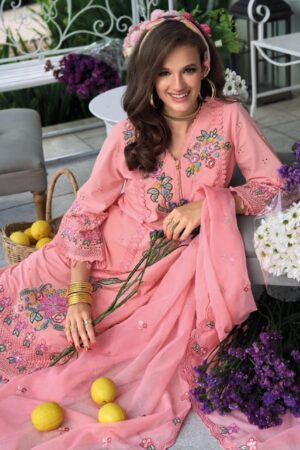 KAILEE FASHION SAFARANAMA VOL 6 PURE COTTON KURTI 6.jpg