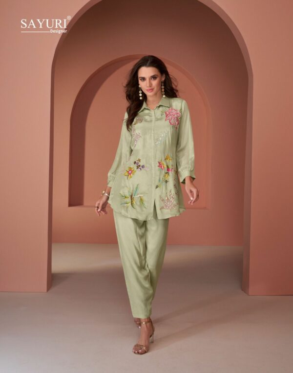 SAYURI DESIGNER PEARL PURE SILK FANCY CO ORD SET 11.jpg