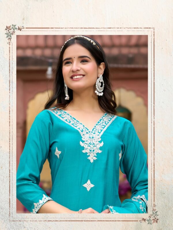 VAZI FASHION BELL BOTTOM VERTICAN CO ORD SET 4.jpg