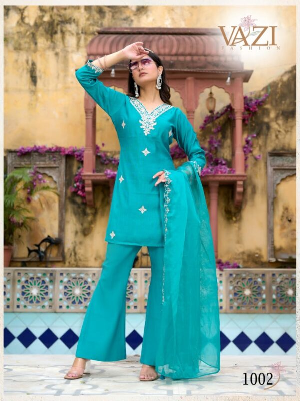 VAZI FASHION BELL BOTTOM VERTICAN CO ORD SET 7.jpg