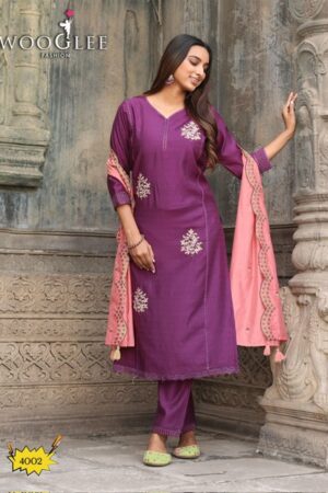 WOOGLEE SAUGAAT VISCOSE EMBROIDERY KURTI 4.jpg