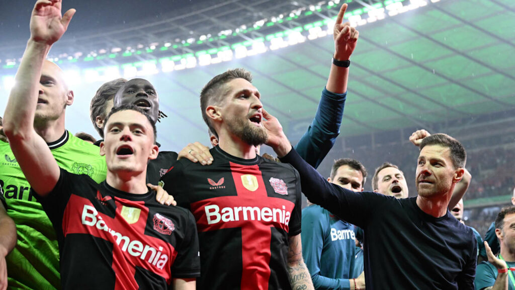 Bayer Leverkusen: Robert Andrich rät Florian Wirtz von Bayern-Wechsel ab | Sport Rehmat Boutique e3f83597aa20cf4fb733f85b41097b801ef253c8.jpeg