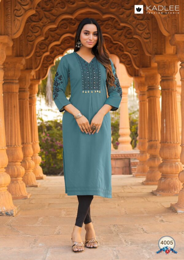 KADLEE LADLEE Rehmat Boutique  KADLEE LADLEE KURTI WHOLESALER SURAT 9.jpg