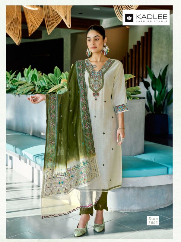 KADLEE VARDAN Rehmat Boutique  KADLEE VARDAN KURTI WHOLESALER SURAT 6.jpg