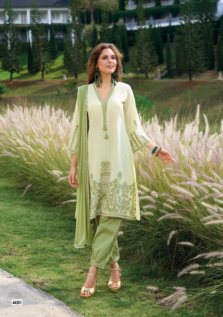 KAILEE FASHION SEHRA PURE COTTON EMBROIDERY KURTI 2.jpg