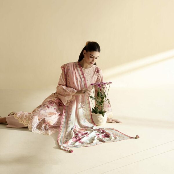 KIMORA SOHNI RARE PURE LAWN PRINTED SALWAR SUITS 1 scaled.jpg