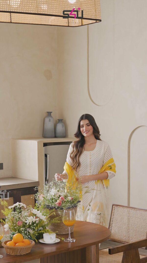 Shivali S4u Sunbeam Bloom-Suit Set New Arrival 2025 Rehmat Boutique  97736d07505848e3aad5e1274eb37694.thumbnail.0000000000.jpg