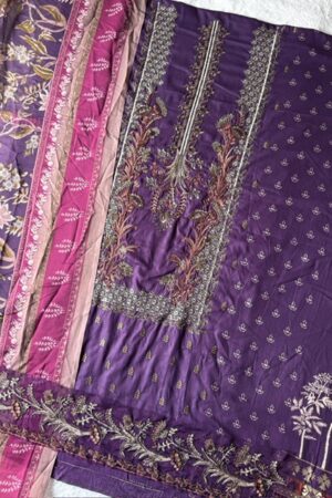 Full Set
JIHAN CHEVRON LUXURY LAWN COLLECTION CATALOGUE
0
3 Rehmat Boutique  JIHAN CHEVRON LUXURY LAWN COLLECTION CATALOGUE 2.jpg