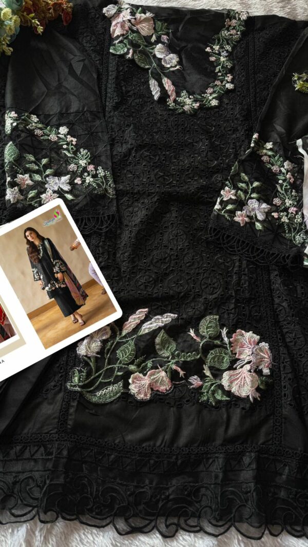 SANIYA TRENDZ D.NO 7144 Rehmat Boutique  SANIYA TRENDZ 7144 PAKISTANI SUITS WHOLESALER 5.jpg