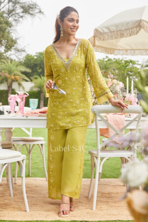 Shivali S4u Zari Zest-Co-Ord Set New Arrival 2025 Rehmat Boutique  656 2.jpg