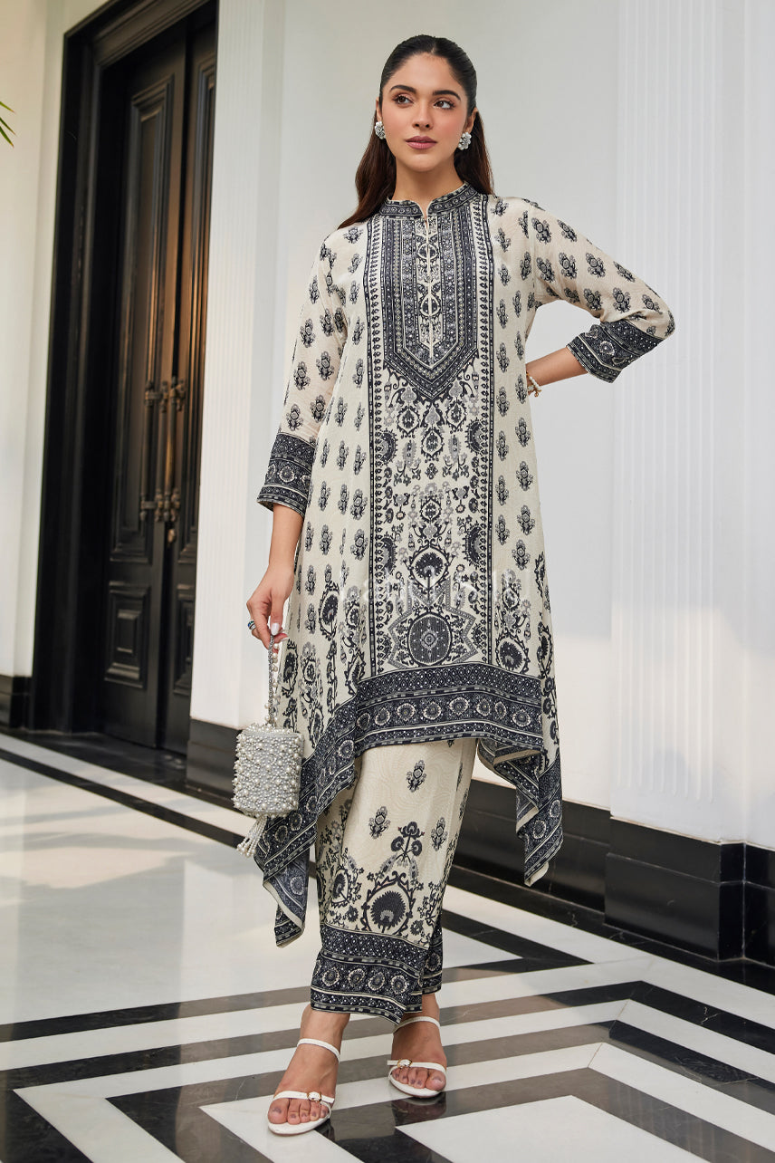 Shivali S4u Daastaan-Kaftan Set New Arrival 2025 Rehmat Boutique  658.jpg