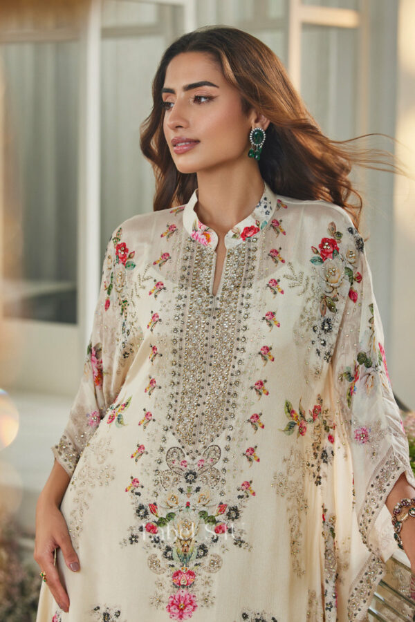 Shivali S4u Flaunt in Florals-Kaftan Set New Arrival 2025 Rehmat Boutique  661 1.jpg