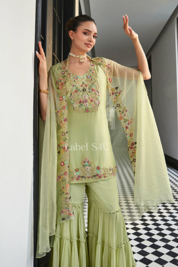 Shivali S4u Zeenat-Sharara Set New Arrival 2025 Rehmat Boutique  673 1.jpg