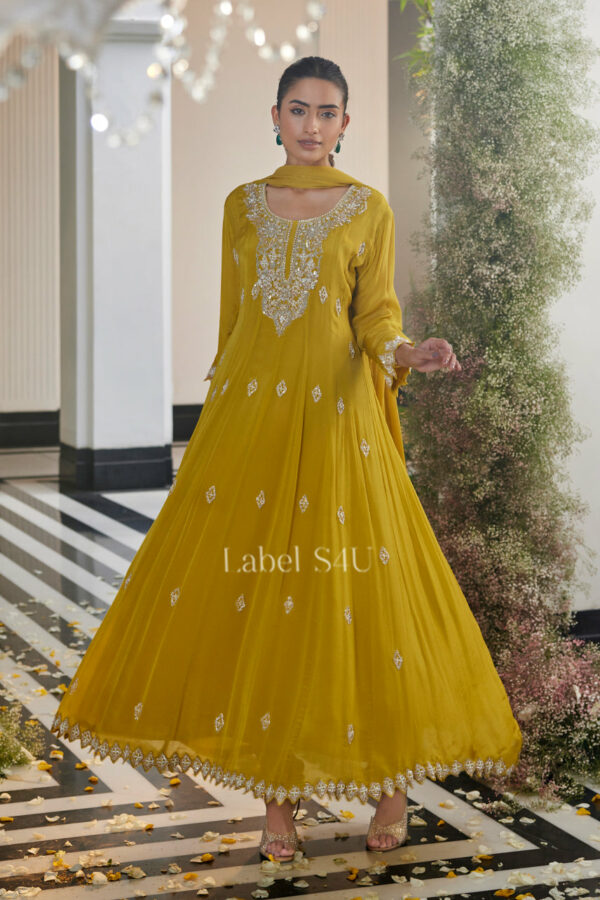 Shivali S4u Royal Raunak-Anarkali New Arrival 2025 Rehmat Boutique  687 1.jpg