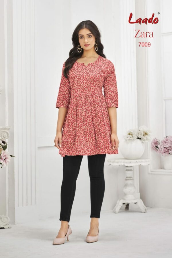 LAADO ZARA VOL 7 Rehmat Boutique  LAADO ZARA VOL 7 COTTON PRINTED SHORT KURTI 3.jpg