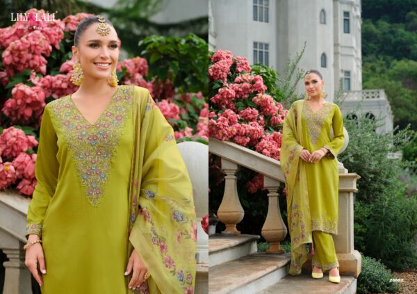 LILY & LALI MEHZABEEN Rehmat Boutique  LILY LALI MEHZABEEN WHOLESALE PRICE 4.jpg