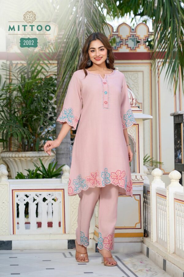 MITTOO KRIVAA Rehmat Boutique  MITTOO KRIVAA KURTI WHOLESALER SURAT 9.jpg