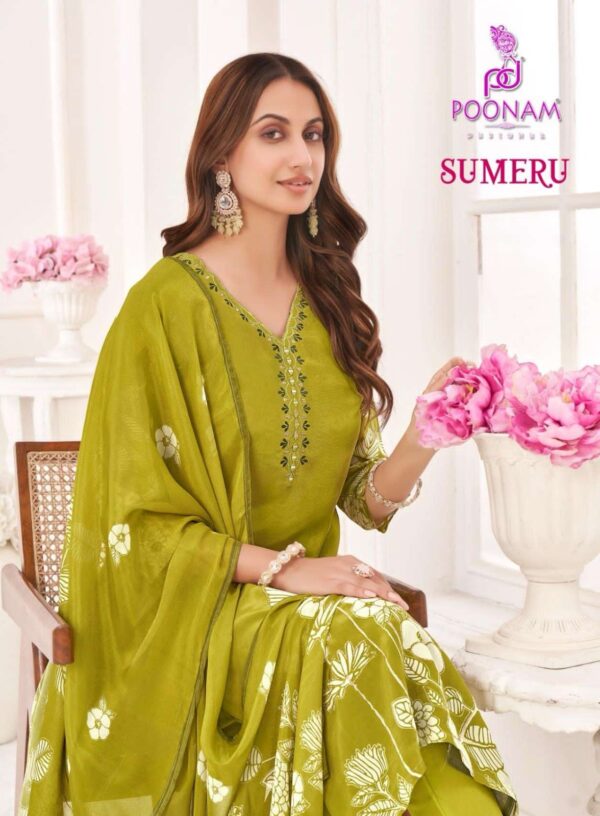 Full Set
POONAM DESIGNER SUMERU WHOLESALE PRICE
0
3 Rehmat Boutique  POONAM DESIGNER SUMERU FANCY DESIGNER KURTI 5.jpg