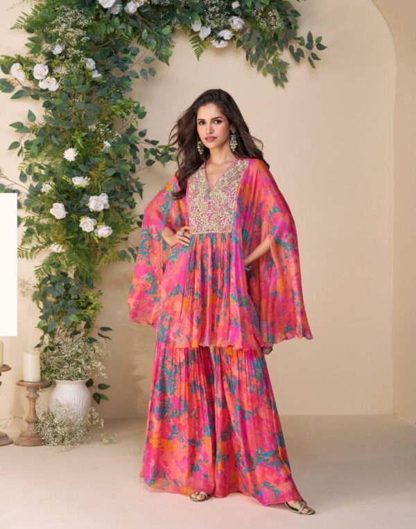 SAYURI DESIGNER CLASSIC Rehmat Boutique  SAYURI DESIGNER CLASSIC REAL CHINON SILK SUITS 11.jpg