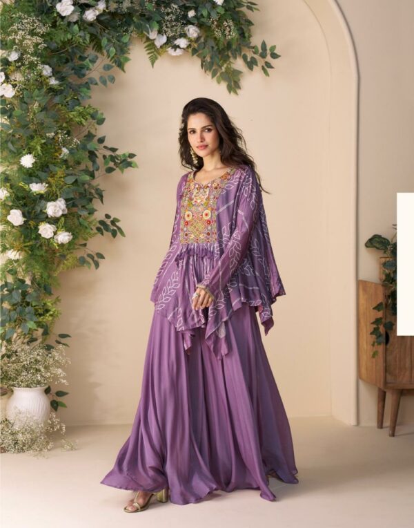 SAYURI DESIGNER CLASSIC Rehmat Boutique  SAYURI DESIGNER CLASSIC REAL CHINON SILK SUITS 7.jpg