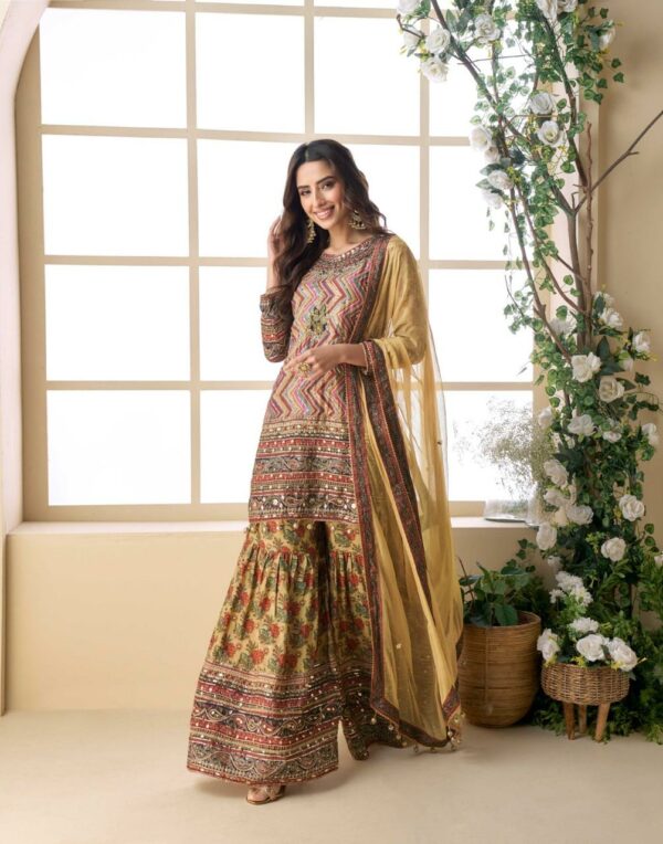 SAYURI DESIGNER PAKEEZA Rehmat Boutique  SAYURI DESIGNER PAKEEZA WHOLESALE 4.jpg