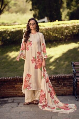 THE HERMITAGE SHOP GAZAB Rehmat Boutique THE HERMITAGE SHOP GAZAB HAND WORK SUITS CATALOG 15.jpg