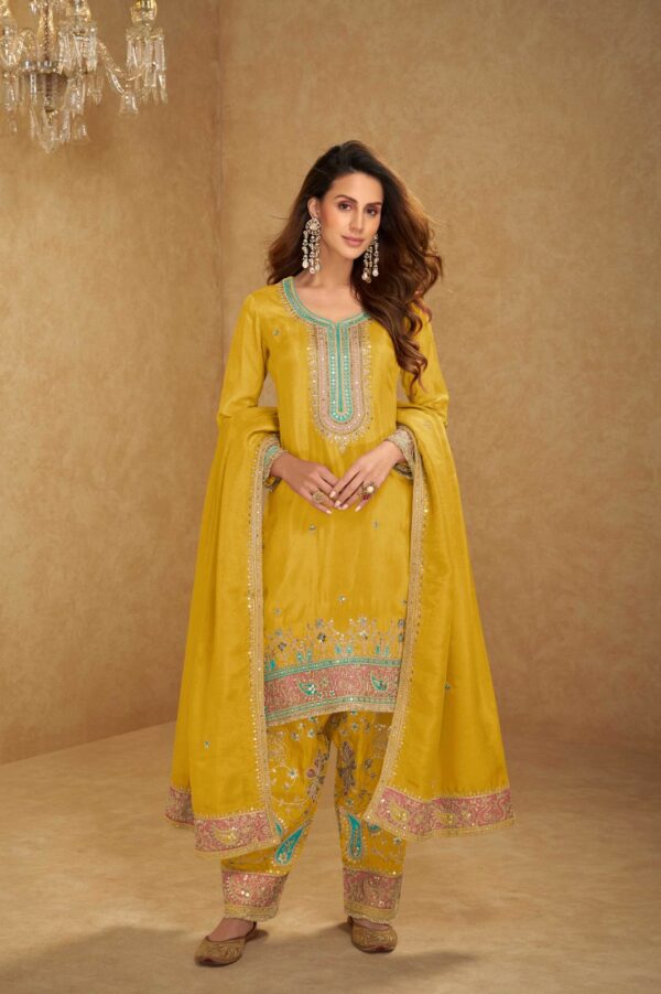 GULKAYRA DESGNER NUSRAT WHOLESALE RATE 2.jpg
